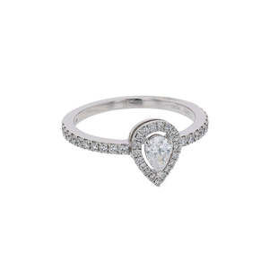 Messika Solitaire M-Love diamonds and gold ring